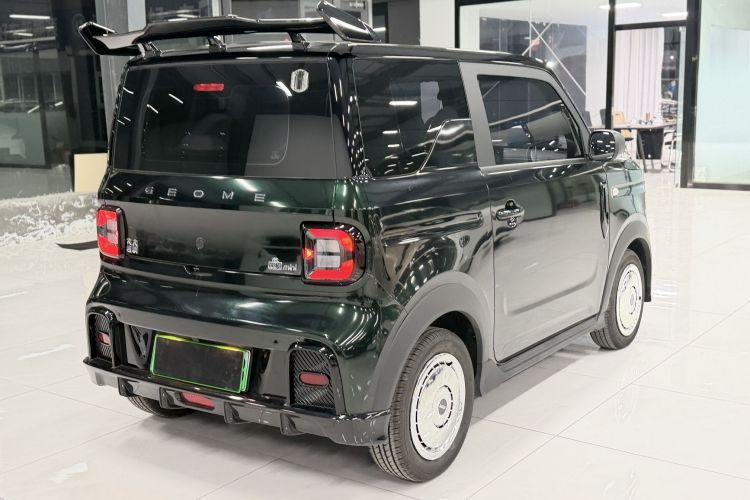 吉利银河 2025款 210km 熊猫卡丁车身外观6006