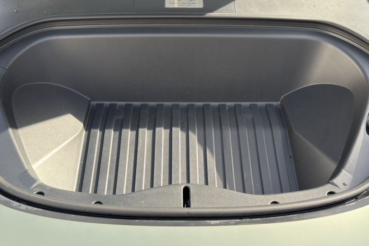 小米汽车 小米SU7 2024款 后驱标准创始版局部细节24