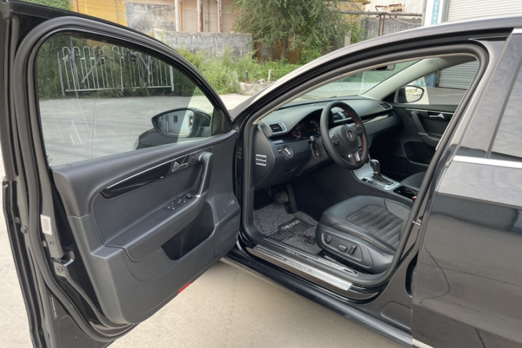 大众 迈腾 2015款 1.8TSI 豪华型局部细节19