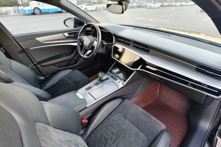 奥迪A6L 2022款 45 TFSI 臻选动感型车身外观6009