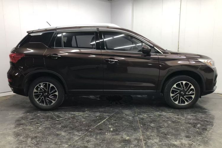 广汽传祺 传祺GS4 2015款 200T 手动精英版车身外观6003