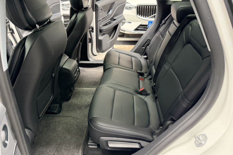 林肯 冒险家新能源 2021款 PHEV 四驱e雅版中控内饰7010