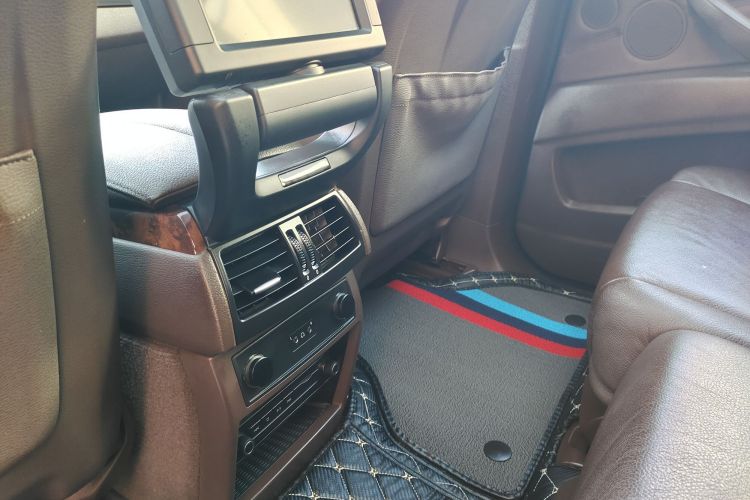 宝马X5(进口) 2011款 xDrive35i 豪华型中控内饰7003