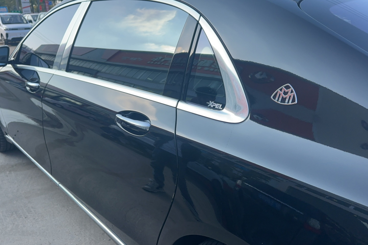 奔驰 迈巴赫S级 2019款 S 560 4MATIC局部细节9009