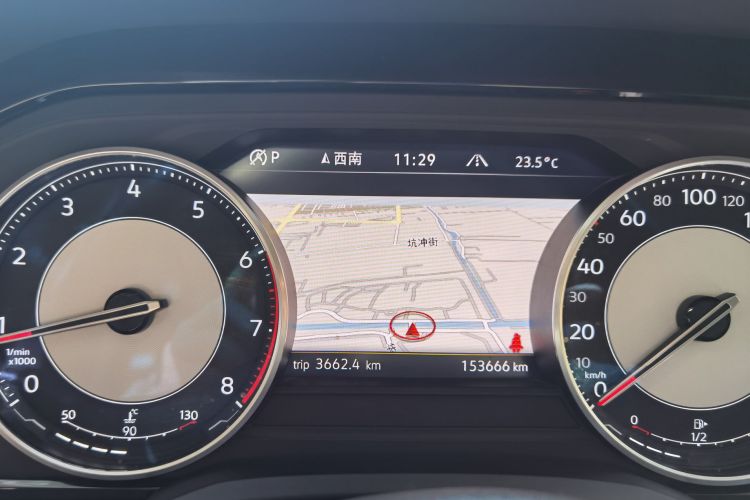 大众 途锐 2021款 2.0TSI 领航特别版中控内饰15