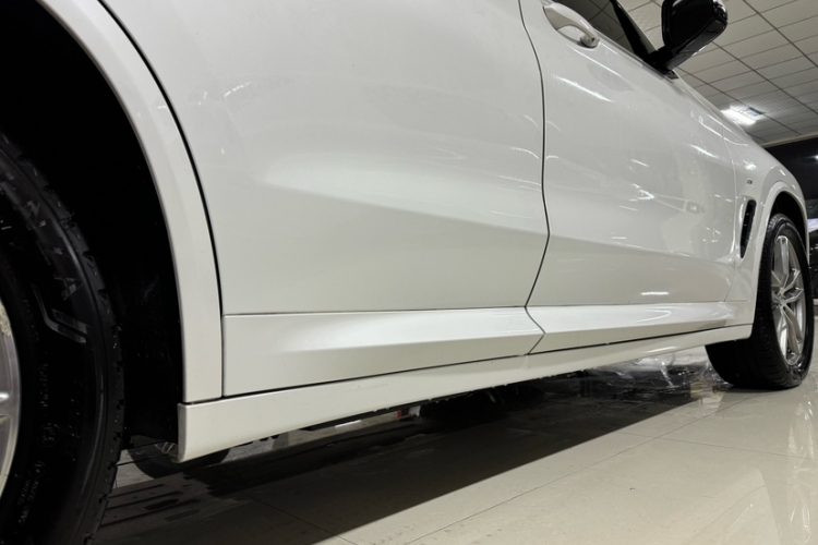 宝马X3 2018款 xDrive25i M运动套装 国V车身外观6005