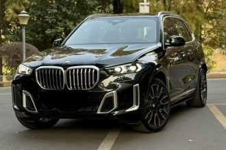 宝马X5 2023款 xDrive 40Li M运动套装