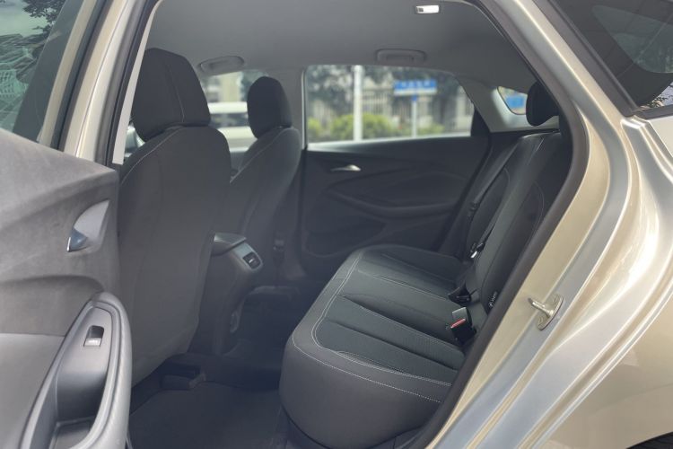 别克 威朗 2023款 Pro 乐逸版中控内饰7008