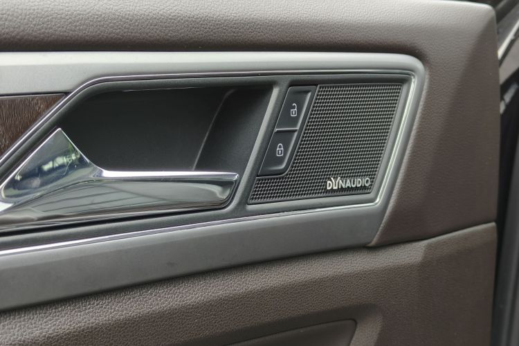 大众 途昂 2017款 530 V6 四驱至尊旗舰版中控内饰7006