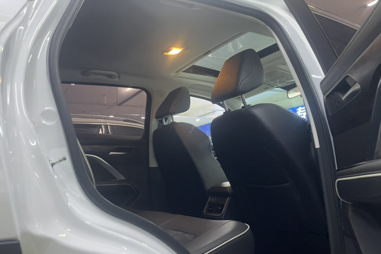 哈弗H6 2023款 国潮版 1.5T 自动都市版中控内饰7004