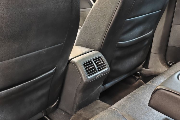 大众 高尔夫 2015款 1.6L 自动舒适型中控内饰7008