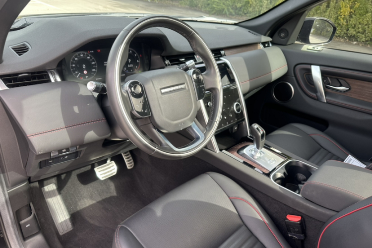 路虎 发现运动版 2020款 249PS R-Dynamic 性能科技版 5座中控内饰7004