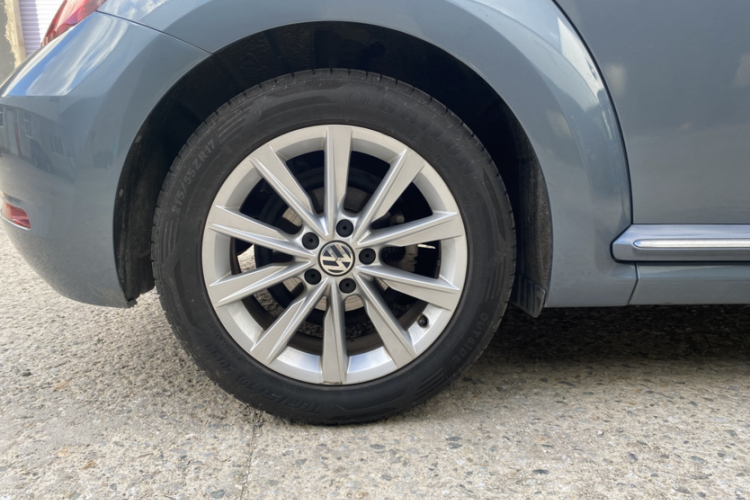 大众 甲壳虫 2017款 280TSI 纵乐版车身外观6009