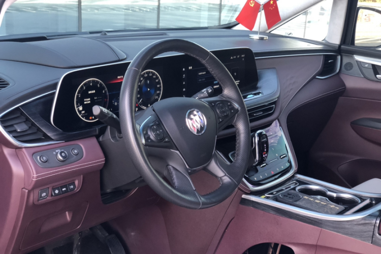 别克GL8 2023款 Avenir艾维亚 六座贤礼版中控内饰7003