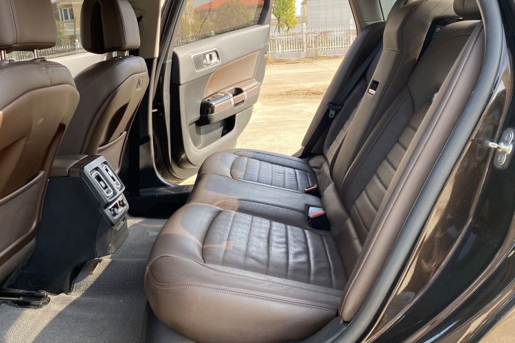 雪铁龙C6 2017款 380THP 旗舰型中控内饰7002