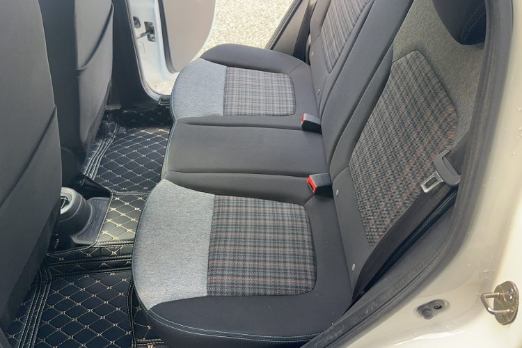 东风纳米EX1 2021款 质行版中控内饰7002