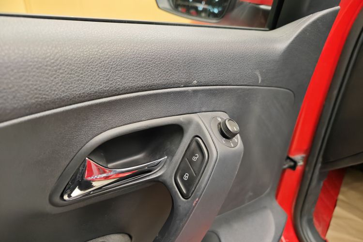 大众 Polo 2018款 1.5L 自动安享型中控内饰7005