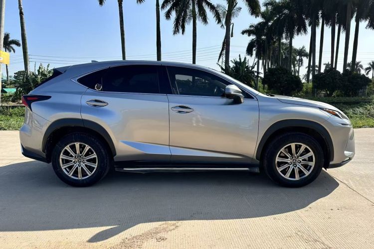 雷克萨斯NX 2020款 200 前驱 锋行版 国VI车身外观6006