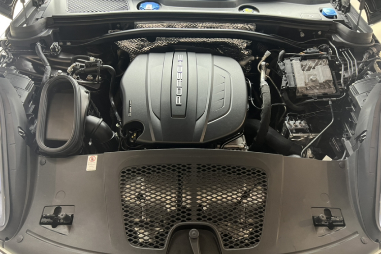 保时捷 2021款 Macan 2.0T中控内饰7009