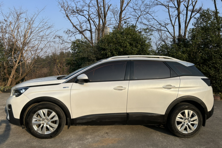 标致4008 2018款 350THP 舒适版车身外观6006