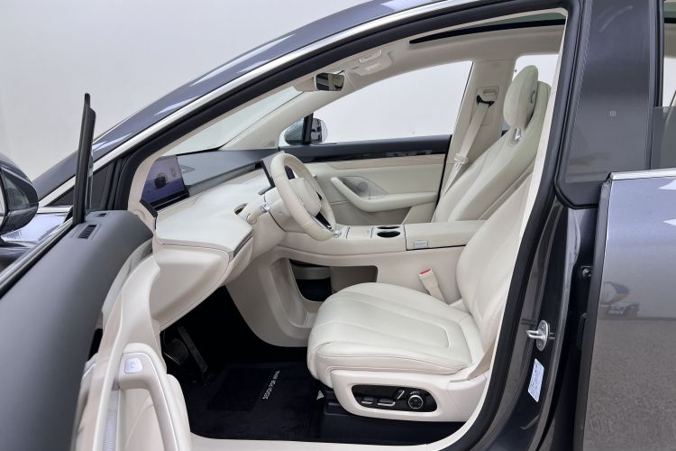 鸿蒙智行 智界R7 2024款 纯电 802km Max中控内饰7004