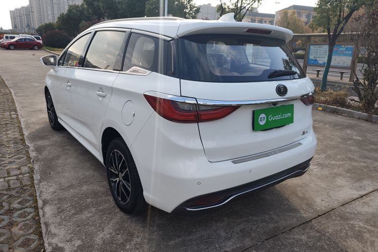 比亚迪 宋MAX 2018款 1.5T 自动智联精英型 6座车身外观6005