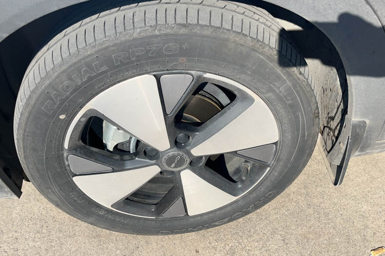 比亚迪 海豚 2023款 420km 自由版局部细节9003