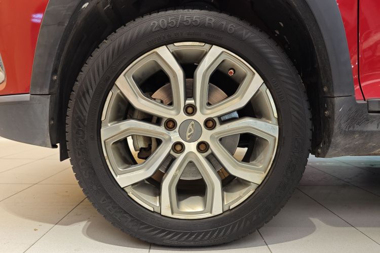 奇瑞 瑞虎3X 2017款 1.5L 手动时尚版车身外观6006