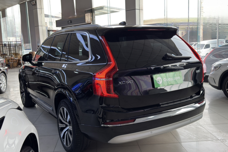 沃尔沃XC90 2022款 B5 智行豪华版 5座车身外观6005