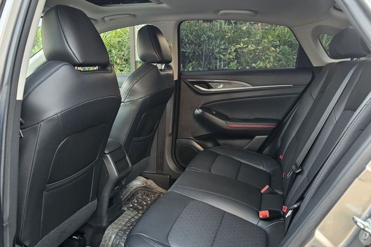 长安 逸动 2020款 PLUS 1.6L GDI 自动豪华型中控内饰7002