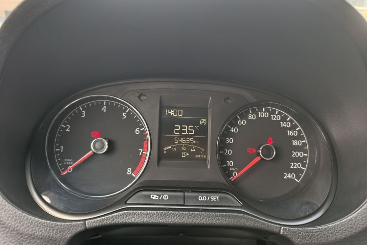 大众 Polo 2018款 1.5L 手动安驾型中控内饰15