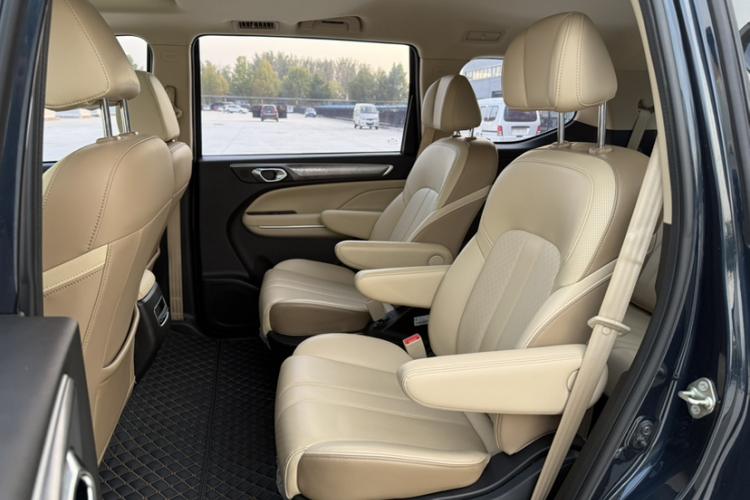 广汽传祺 传祺M6 2021款 PRO 270T 自动豪华版中控内饰7008