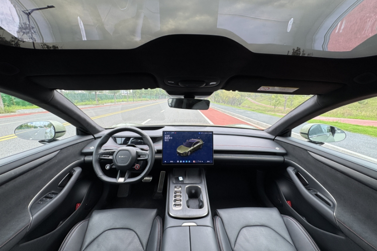 小米汽车 小米SU7 2024款 四驱超长续航高阶智驾Max版中控内饰7003