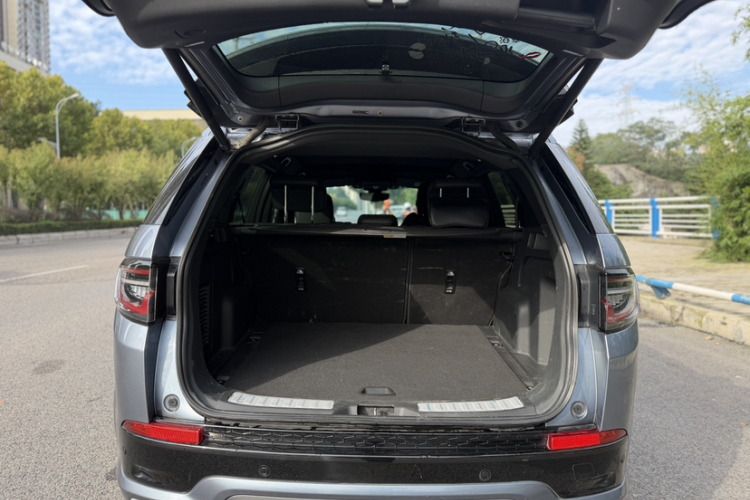 路虎 发现运动版 2020款 249PS R-Dynamic 性能科技版 5座车身外观6004