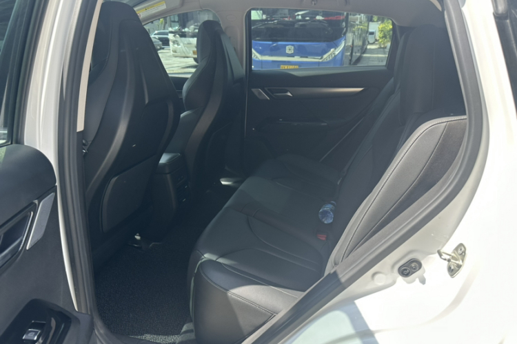 小鹏G3 2020款 520 智享版中控内饰7003