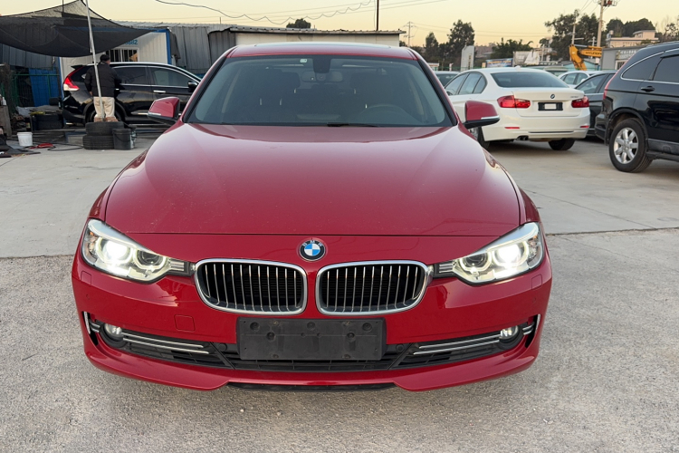 宝马3系 2013款 改款 320Li 豪华设计套装车身外观6001