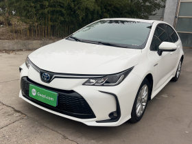 丰田 卡罗拉 2023款 1.8L 智能电混双擎 精英版