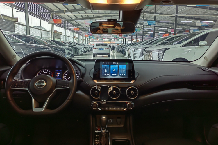日产 轩逸 2022款 1.6L XL CVT悦享版中控内饰7001