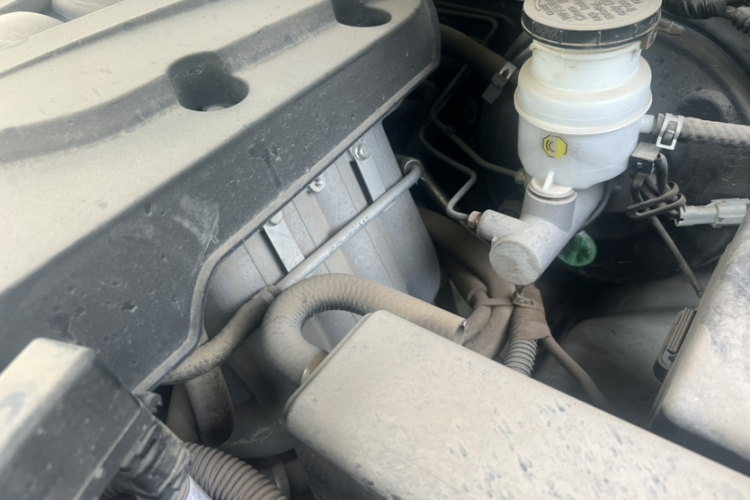 陆风X8 2014款 探索版 2.4L 汽油4X4豪华型局部细节9002