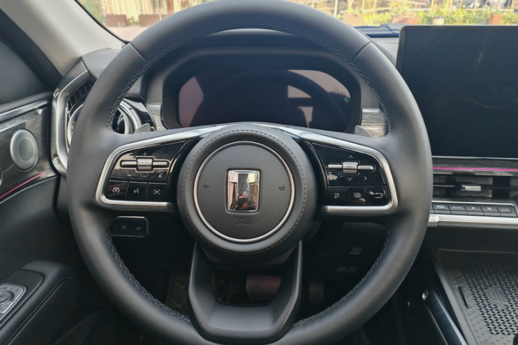 坦克400新能源 2024款 Hi4-T 越野版中控内饰7011