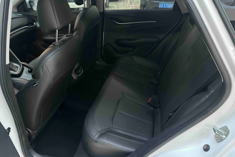 别克 英朗 2021款 改款 1.3T 自动轻混动精英型中控内饰7008