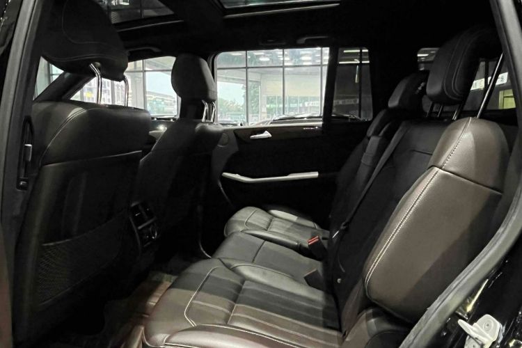 奔驰GLS 2017款 GLS 400 4MATIC动感型局部细节22