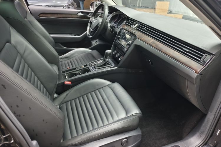 大众 迈腾 2019款 330TSI DSG 领先型 国VI中控内饰7004