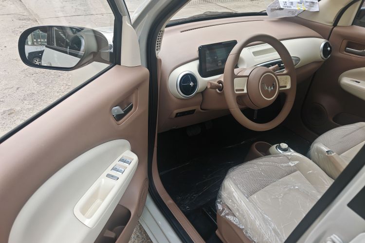 五菱汽车 宏光MINIEV 2025款 四门版 进阶款中控内饰7002