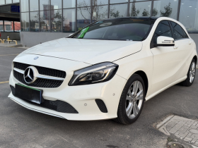 奔驰A级(进口) 2017款 A 200 动感型