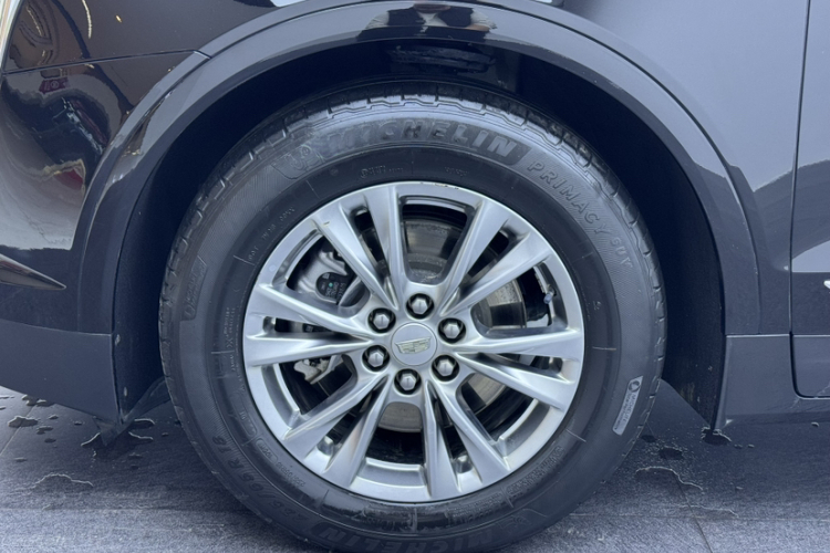 凯迪拉克XT5 2022款 2.0T 两驱豪华型局部细节9001