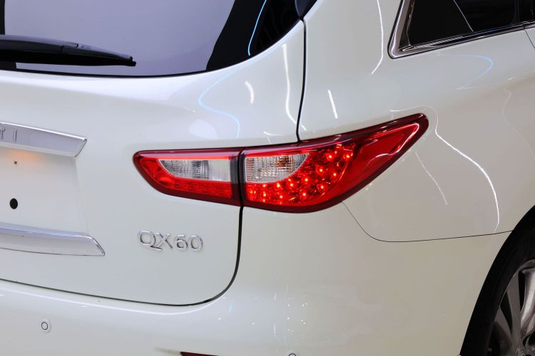 英菲尼迪QX60(进口) 2014款 2.5 S/C Hybrid 四驱全能版车身外观6012