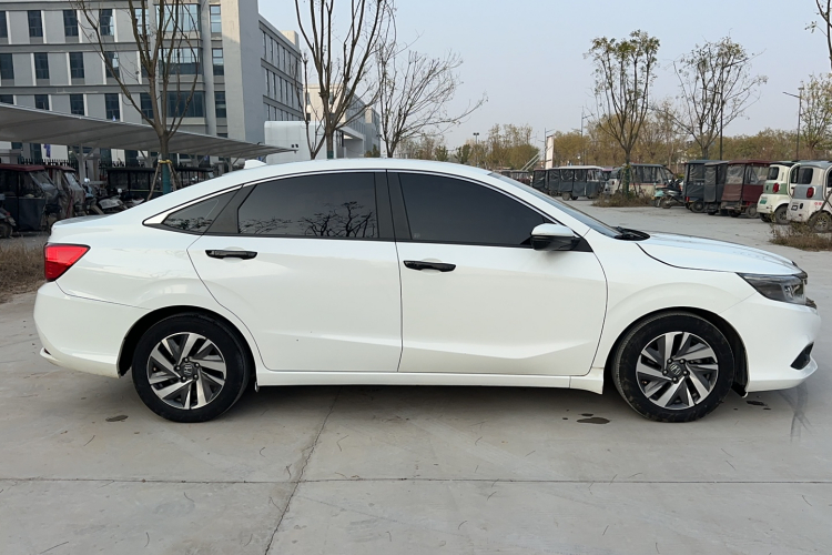 本田 凌派 2019款 180Turbo CVT舒适版 国VI车身外观6003