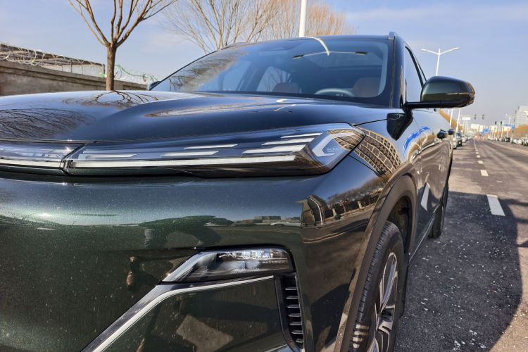 吉利银河 银河星舰7 EM-i 2025款 120km 探索+版车身外观6009