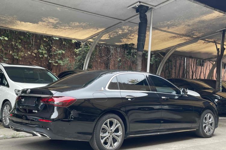 奔驰E级 2023款 E 300 L 运动时尚型车身外观6007